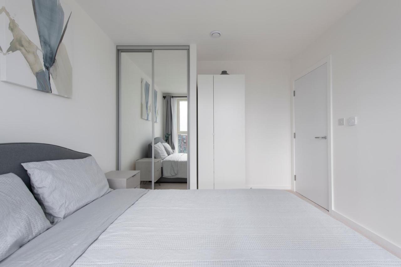 Ac Luxe Penthouse With Free Parking Apartman London Kültér fotó