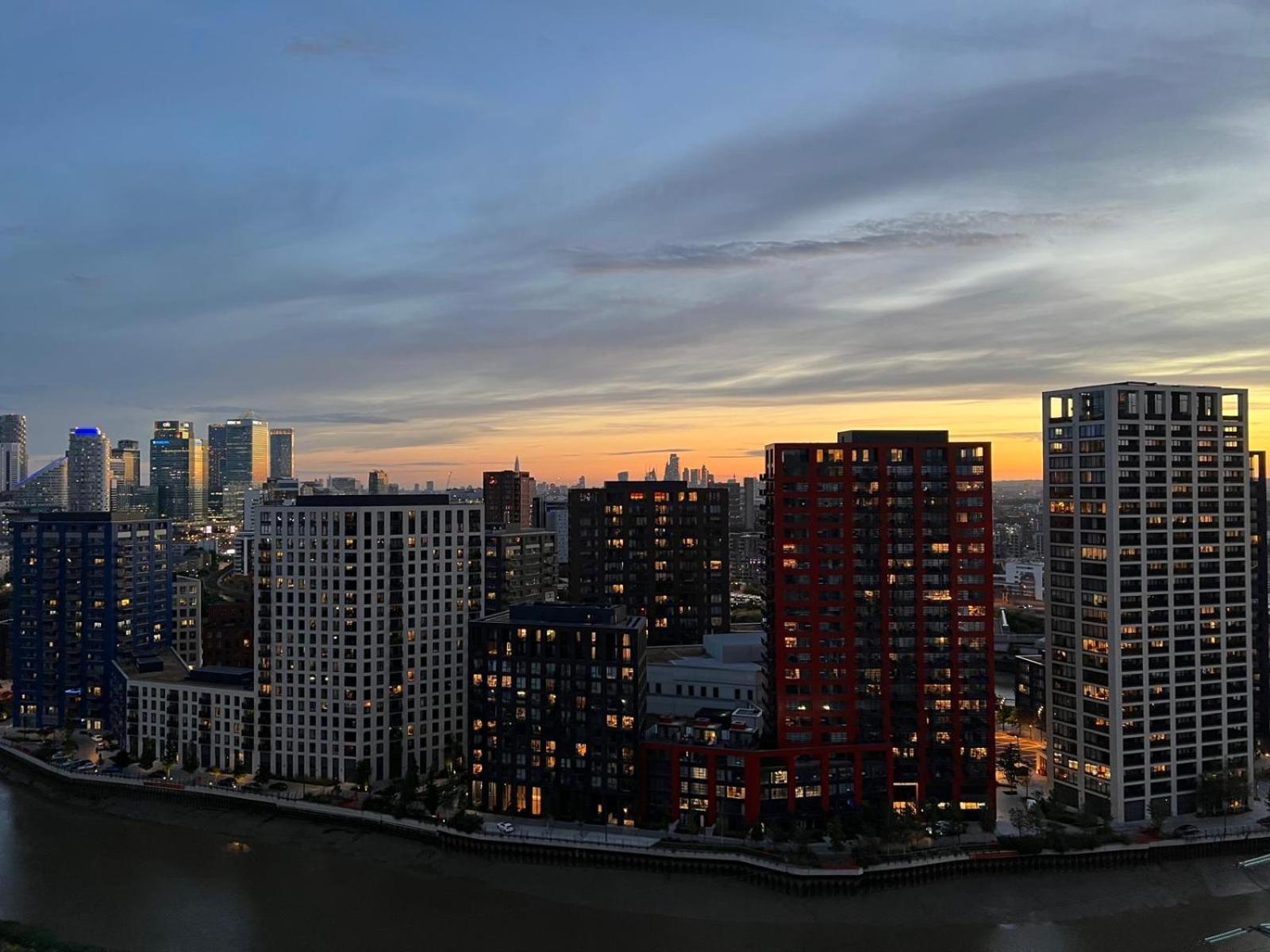 Ac Luxe Penthouse With Free Parking Apartman London Kültér fotó